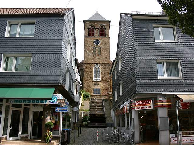 Immobilienmakler Wuppertal Ronsdorf_Lutherkirche_Daniel von Baum Immobilien