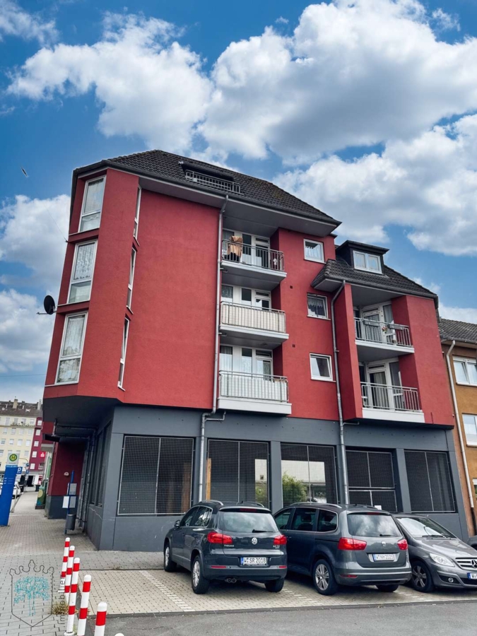 ***gut gelegene 2-Zimmer-Wohnung mit Entwicklungspotenzial, 42289 Wuppertal, Dachgeschoss