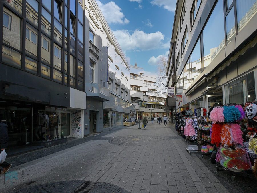 Poststr., im Paket: Geschäftshauser mit Wohnungen in zentraler Lage in 42103 Wuppertal - Titelbild